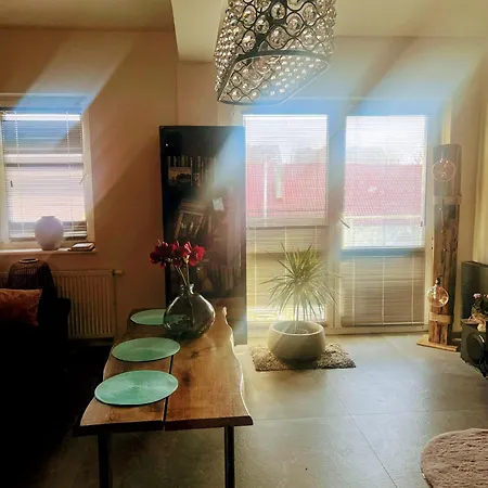Komfortowy Blisko Niegocina Apartment *